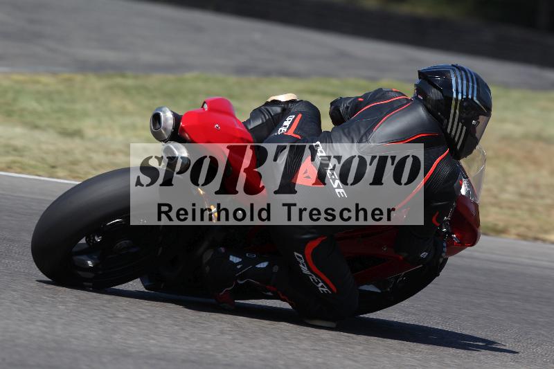 Archiv-2022/50 09.08.2022 MSS und TÖFF Track Day ADR/Gruppe rot/backside